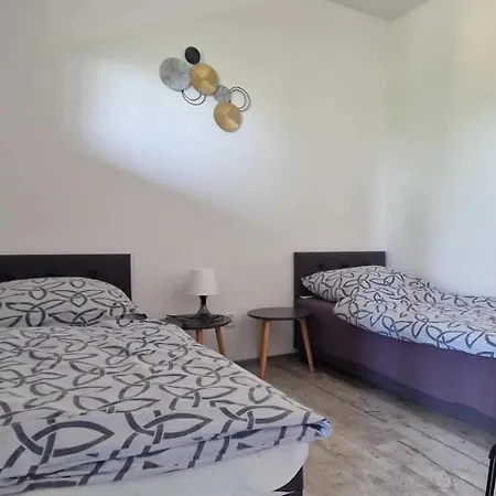 Apartamenty I Domki Letniskowe Galapagos Okuninka Exterior foto