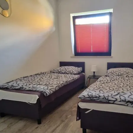 Apartamenty I Domki Letniskowe Galapagos Okuninka Exterior foto