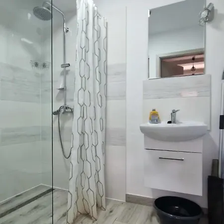 Apartamenty I Domki Letniskowe Galapagos Okuninka Exterior foto